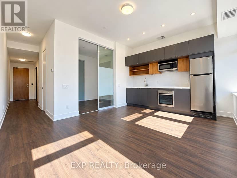 315 - 111 St Clair Avenue W, Toronto, photo 2