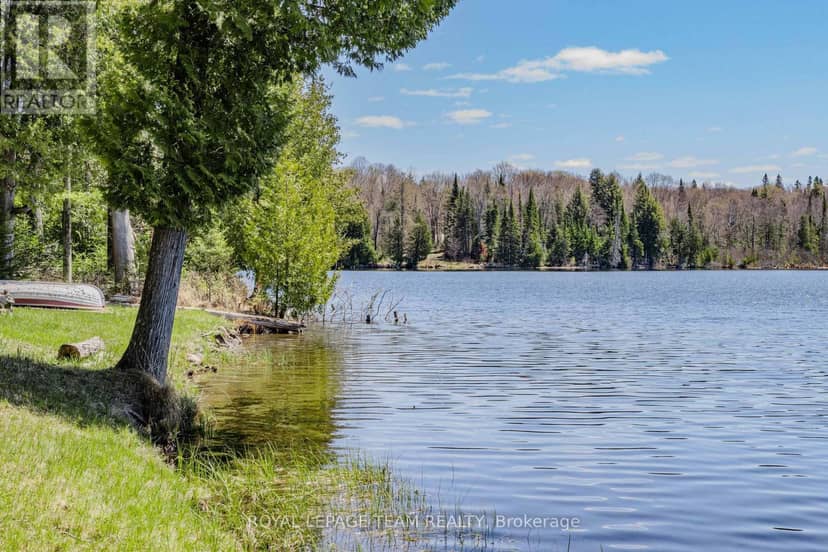 662A Long Lake Road, Madawaska Valley, photo 3
