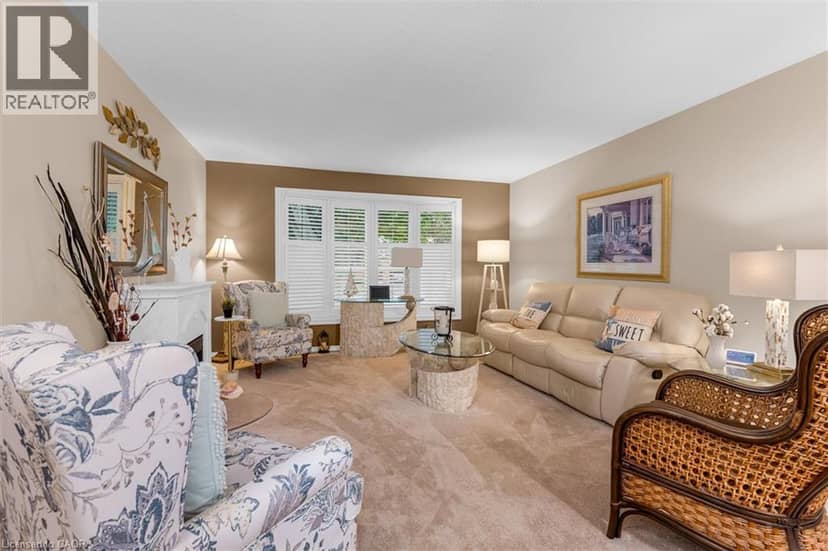 175 VICTORIA Street Unit# 31, Simcoe, photo 2