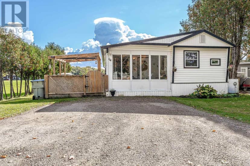 114 Oak Street, Perth East