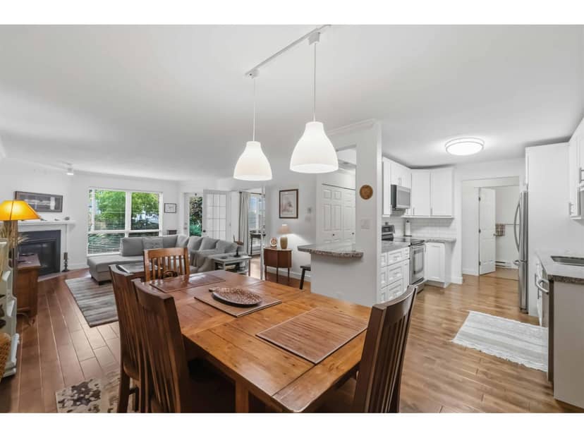 107 15875 MARINE DRIVE, White Rock, photo 6
