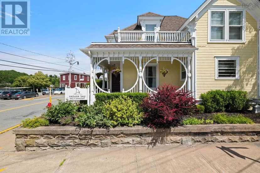 558 Main Street, Mahone Bay, photo 5