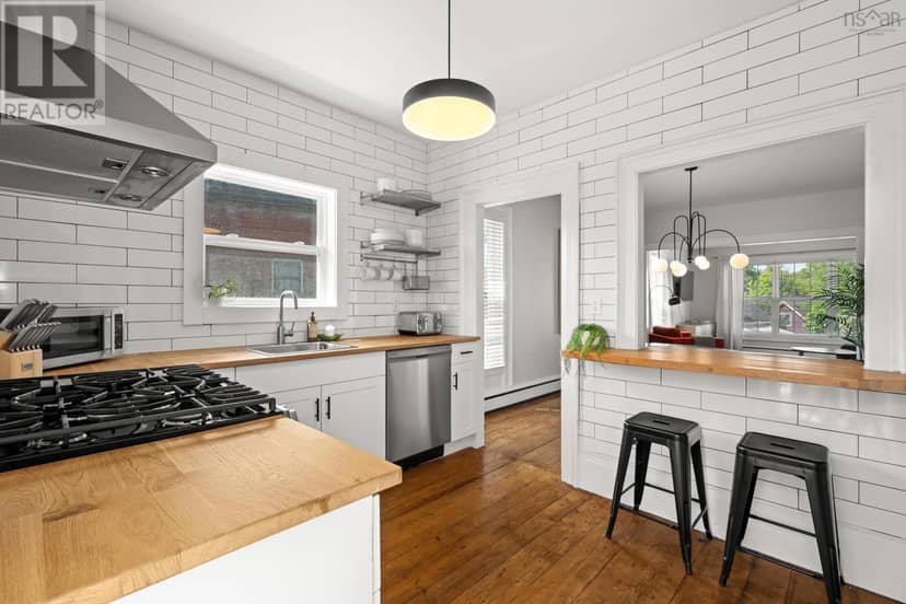 538 Main Street, Mahone Bay, photo 5