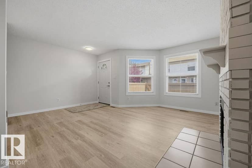 10473 24 AV NW, Edmonton, photo 7