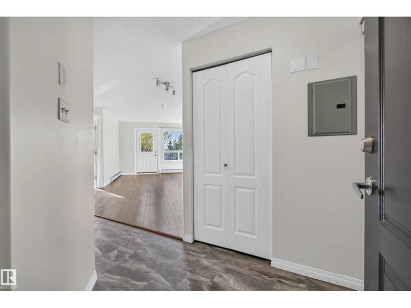 #2212 320 Clareview Station Dr NW, Edmonton, photo 5