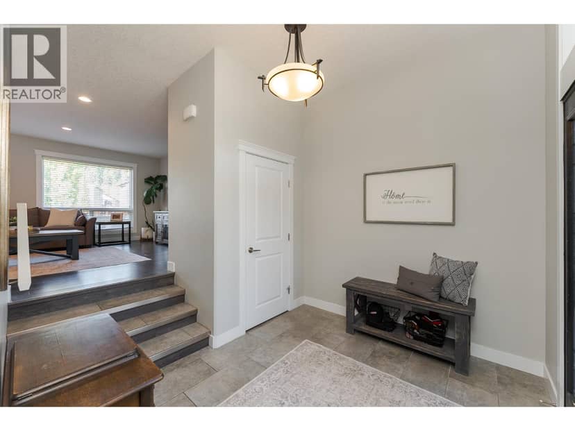 7661 CREEKSIDE WAY, Prince George, photo 3