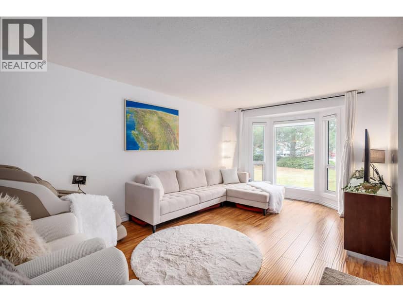 2754 Cameron Road, West Kelowna, photo 3