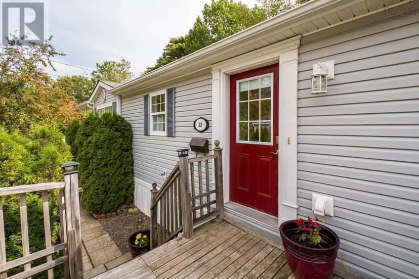 33 Commodore Court, New Minas, photo 5