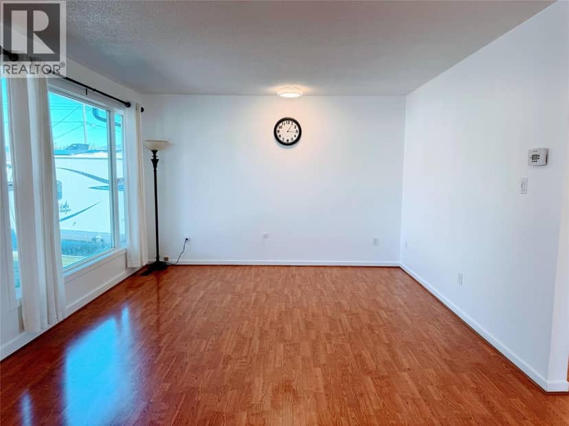 2152 Mamette Avenue, Merritt, photo 6