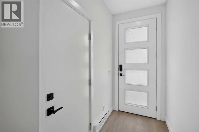 202, 101 Panatella Square NW, Calgary, photo 3