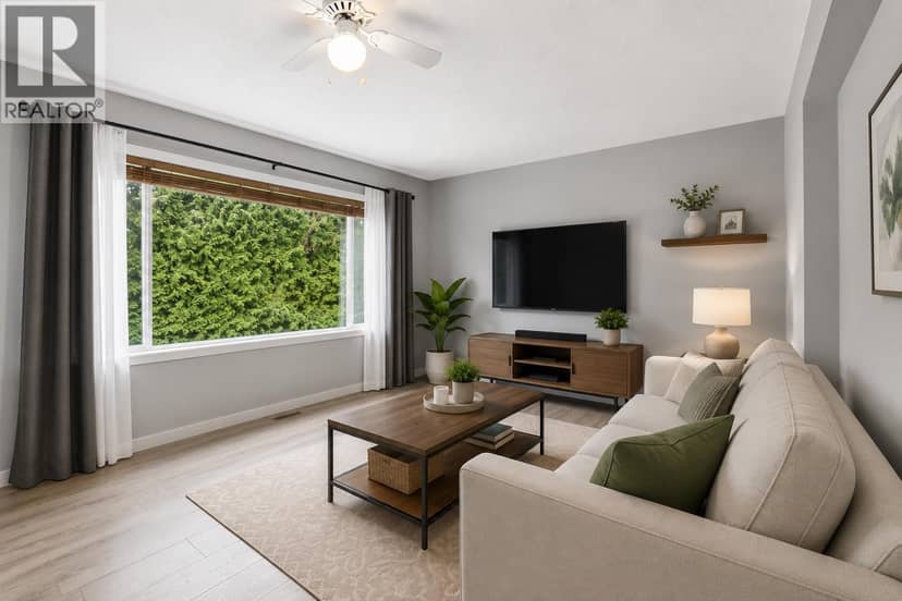 3684 CEDAR DRIVE, Port Coquitlam, photo 2