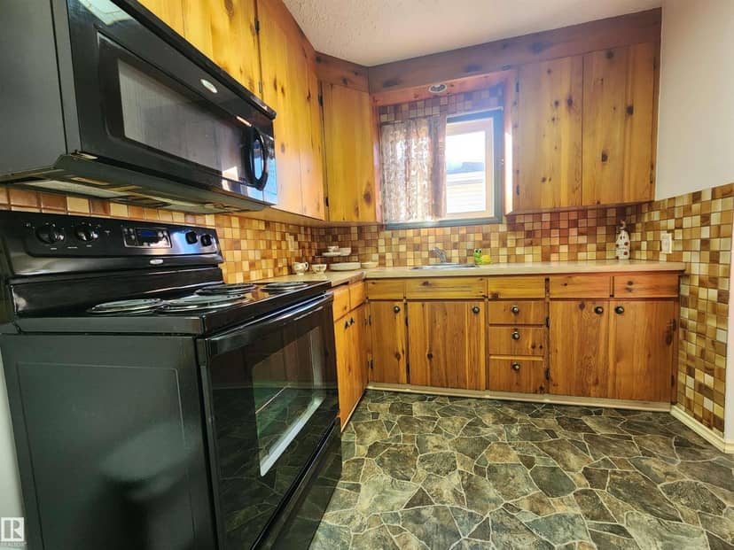 4606 53 AV, Wetaskiwin, photo 4