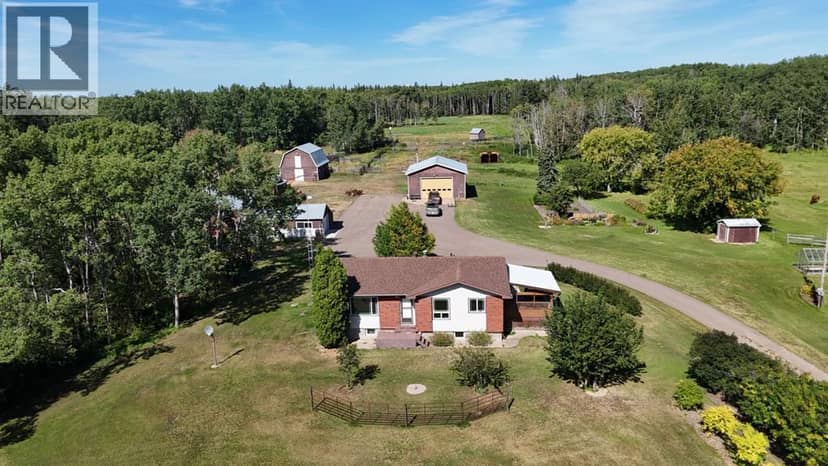 17530 Township Road 763A, Rural Big Lakes County