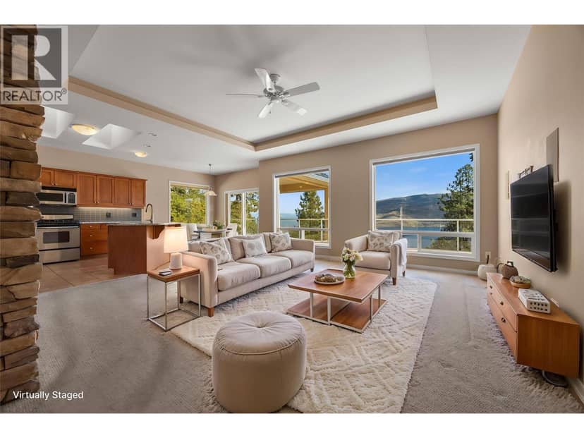 6455 Vernon Avenue, Peachland, photo 3