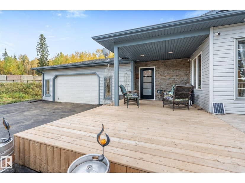 54426 Rge Road 15, Rural Lac Ste. Anne County, photo 3