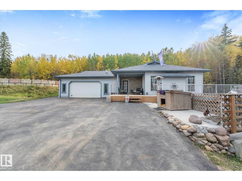 54426 Rge Road 15, Rural Lac Ste. Anne County