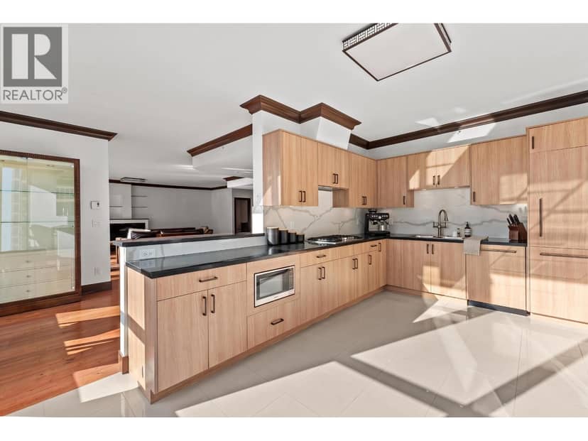 2001 1239 W GEORGIA STREET, Vancouver, photo 5