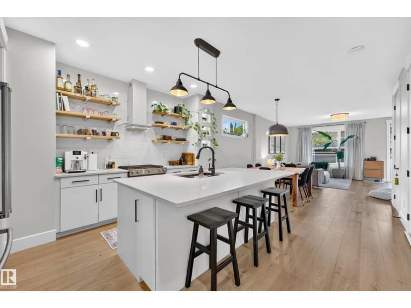 9320 71 AV NW NW, Edmonton, photo 8