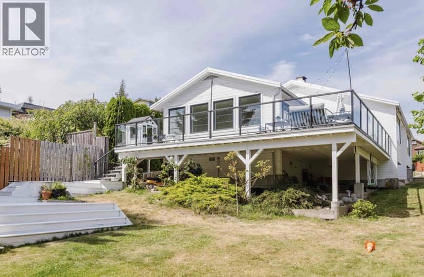 679 CORLETT ROAD, Gibsons