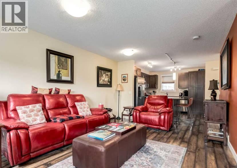 703, 1225 Kings Heights Way SE, Airdrie, photo 3