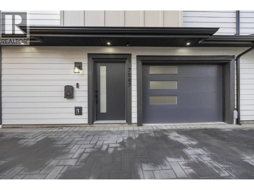 2 7497 HOLLY STREET, Burnaby, photo 3