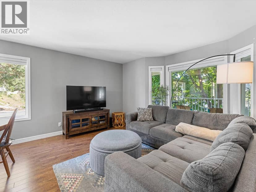 2739 Riffington Place, West Kelowna, photo 6