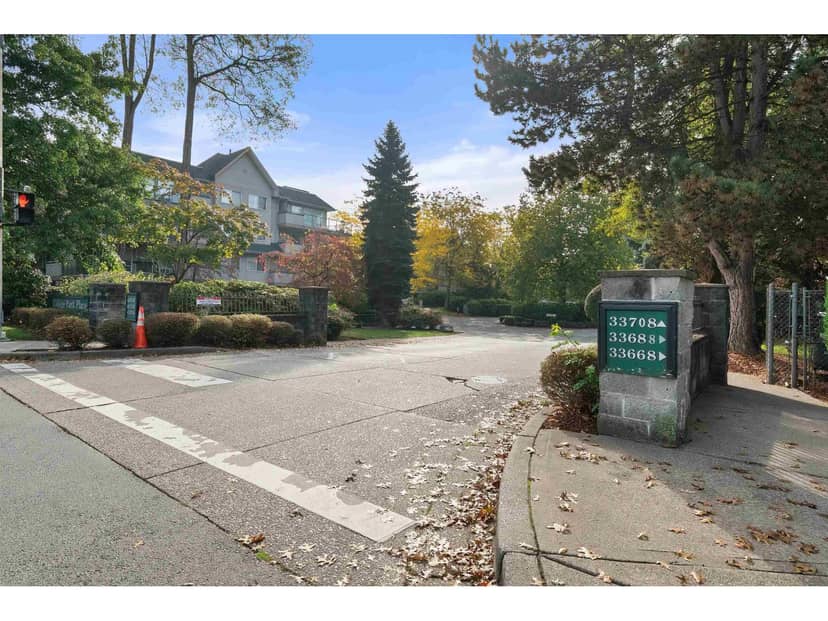 206 33708 KING ROAD, Abbotsford, photo 2