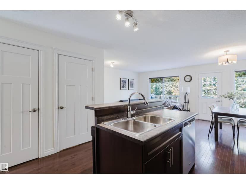 44 Hamilton Co, Spruce Grove, photo 3