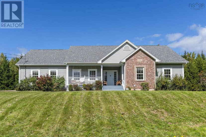 71 Valerie Court, Windsor Junction, photo 2