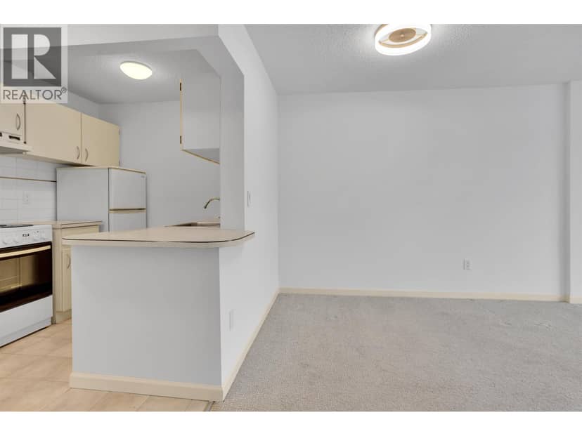 303 150 E 15TH STREET, North Vancouver, photo 7