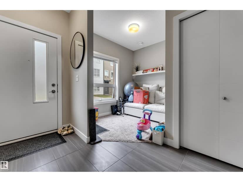 #126 2560 Pegasus Bv NW, Edmonton, photo 4