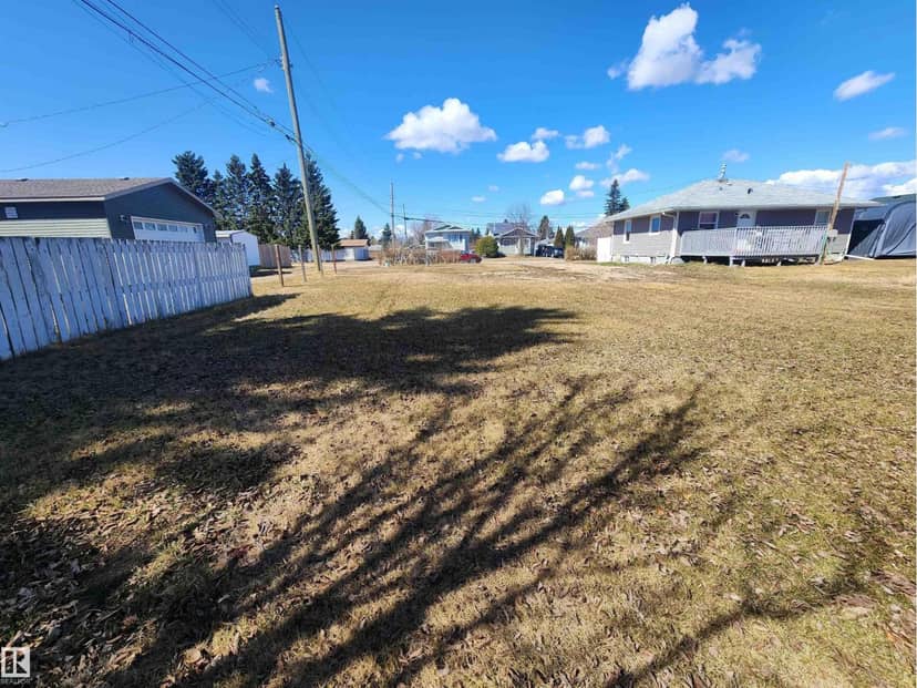 5007 58 ST, Cold Lake, photo 3