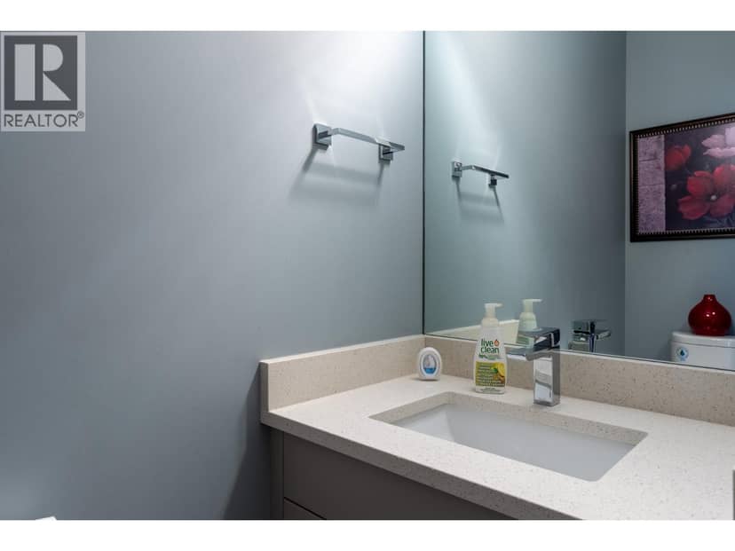 3369 Hawks Crescent, Westbank, photo 8