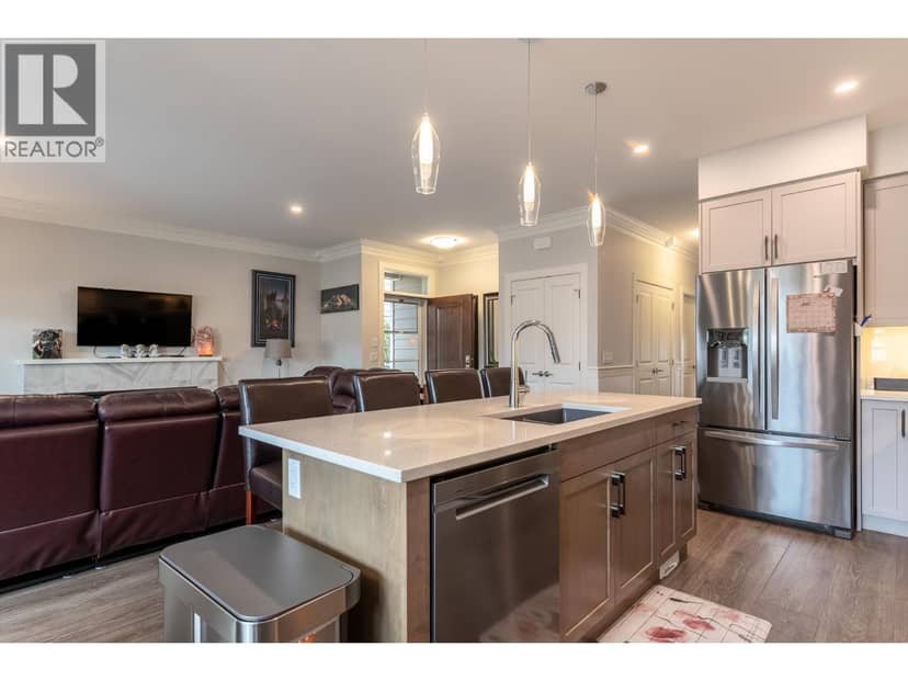 3369 Hawks Crescent, Westbank, photo 6