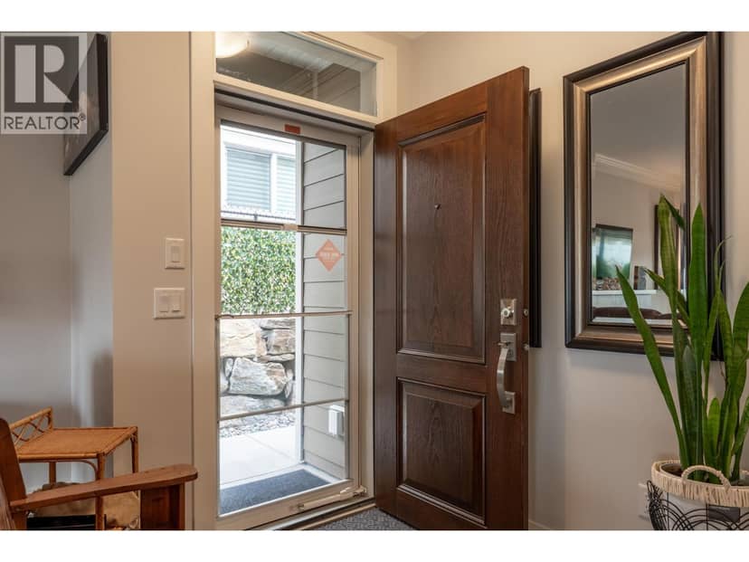 3369 Hawks Crescent, Westbank, photo 7