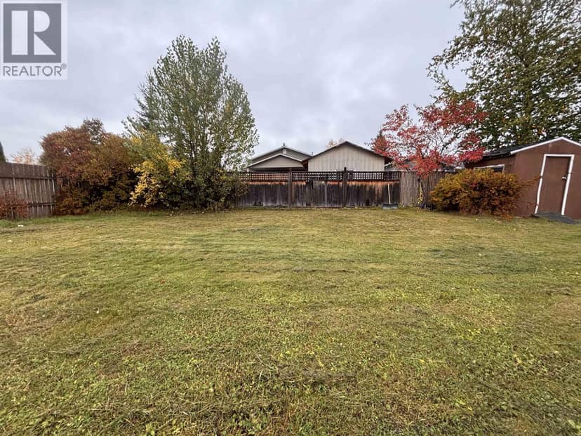 6696 SIMON FRASER AVENUE, Prince George, photo 3