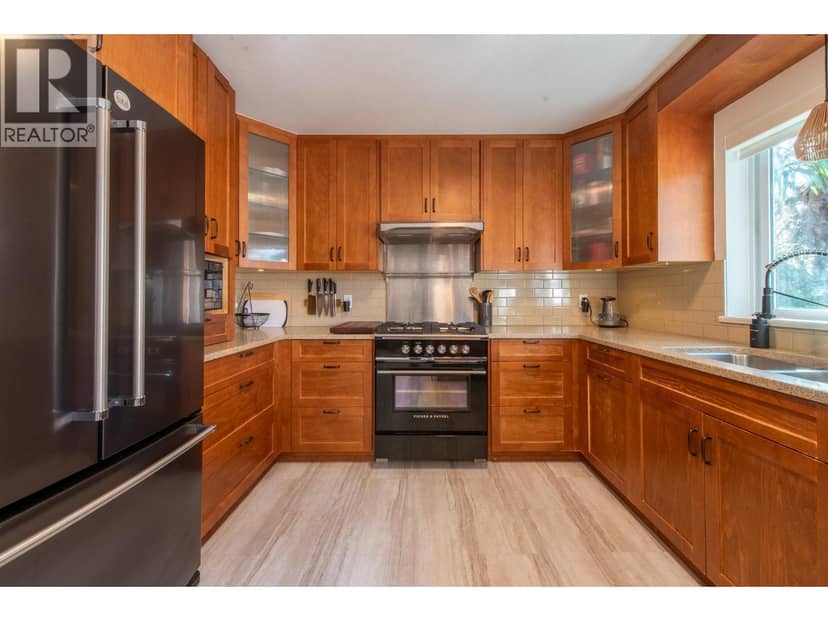 841 O'SHEA ROAD, Gibsons, photo 5