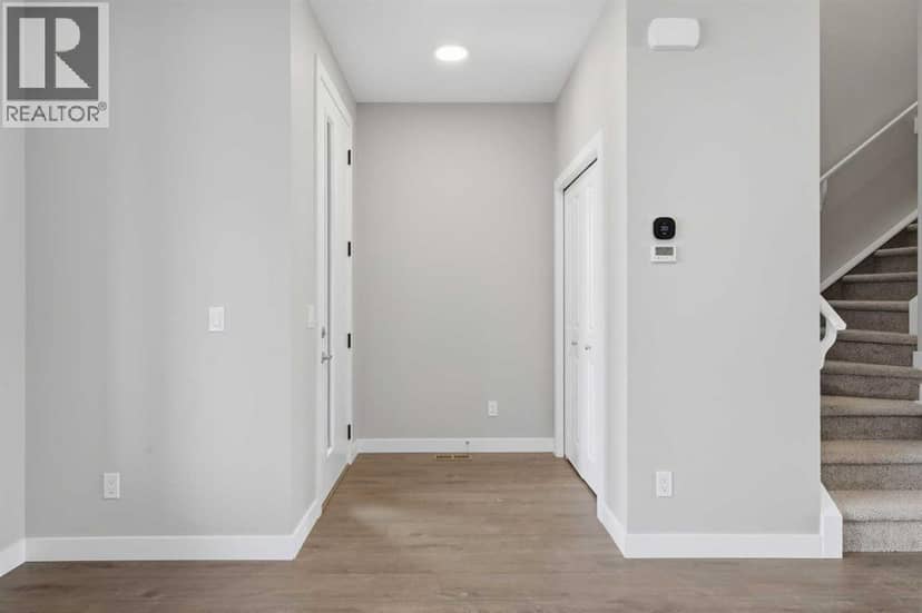 355 Belvedere Drive SE, Calgary, photo 3