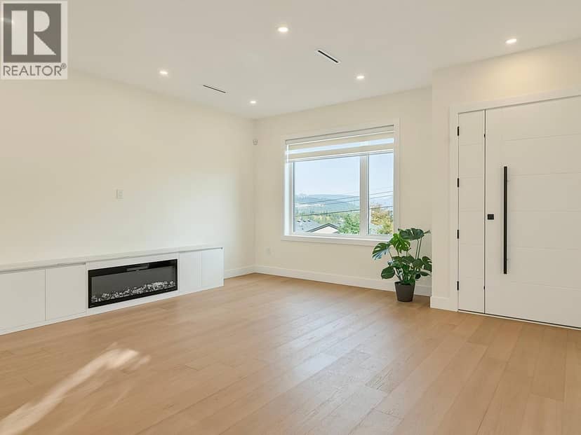 2 5337 ELSOM AVENUE, Burnaby, photo 4