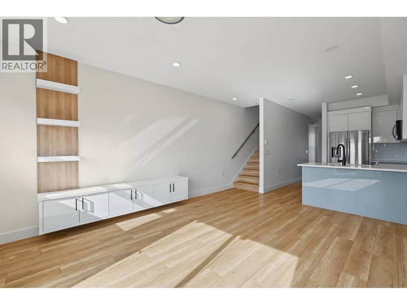 11 6288 BERESFORD STREET, Burnaby, photo 3