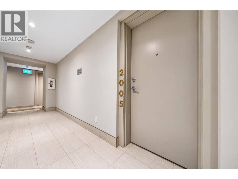 2005 2378 ALPHA AVENUE, Burnaby, photo 3