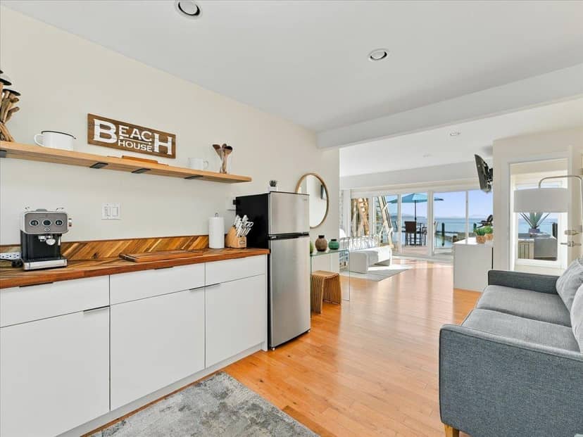 15068 VICTORIA AVENUE, White Rock, photo 8