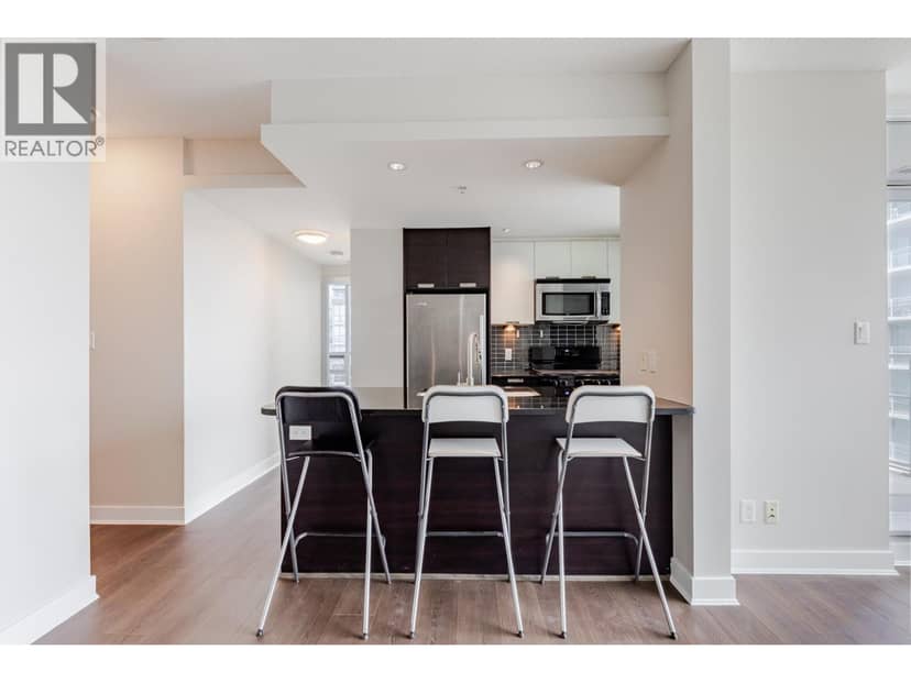 2707 2968 GLEN DRIVE, Coquitlam, photo 7