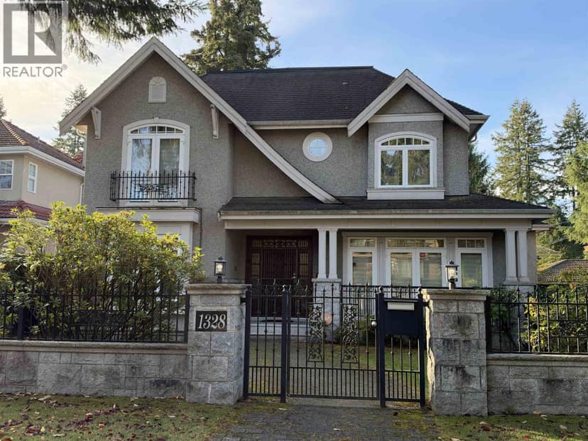 1328 DOGWOOD AVENUE, Vancouver