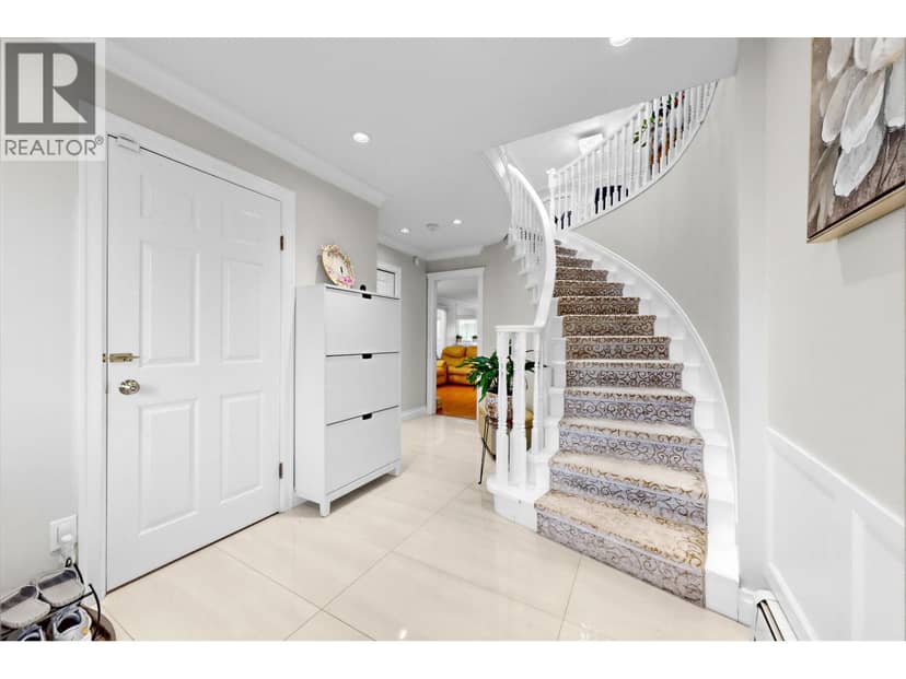 4978 IRMIN STREET, Burnaby, photo 3