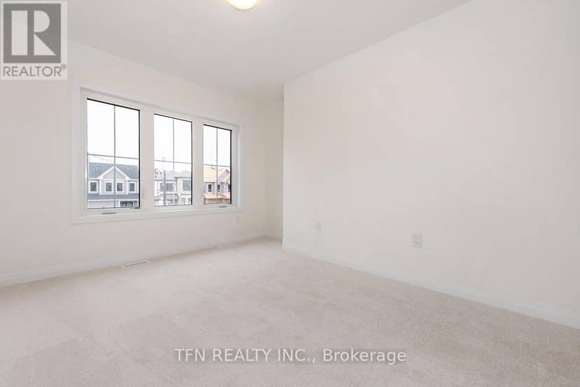 389 Starlight Avenue, Woolwich, photo 2