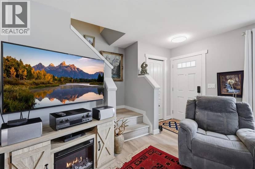 14 Hawthorn Place, Sylvan Lake, photo 2