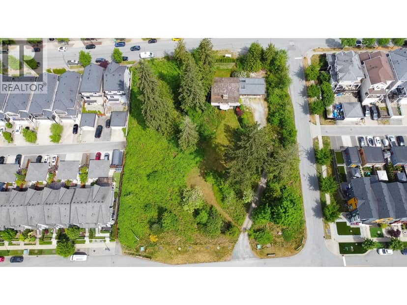 3417 E ROXTON AVENUE, Coquitlam, photo 2
