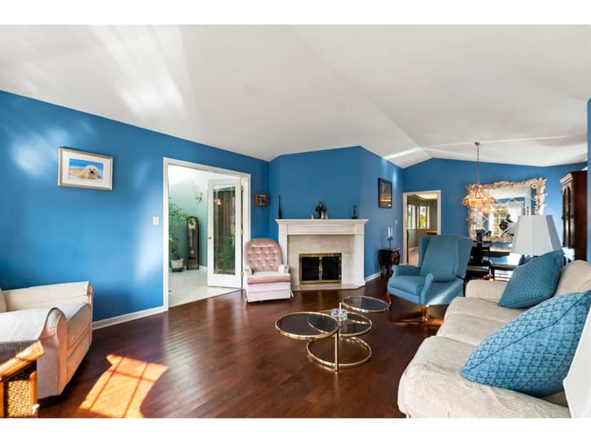 10536 BIRCHTREE GROVE, Surrey, photo 6