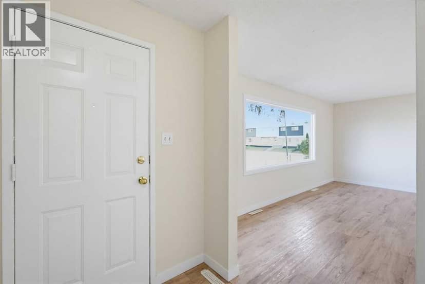 407 Terrace Park, Red Deer, photo 3